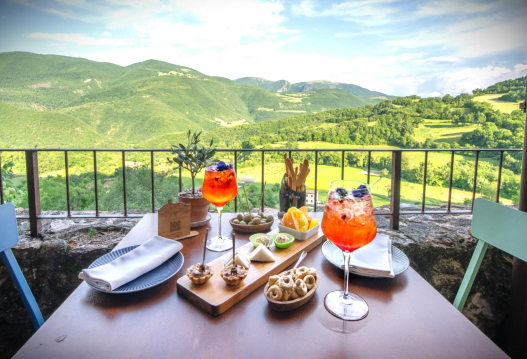Castello Di Postignano Relais Ξενοδοχείο Sellano Εξωτερικό φωτογραφία